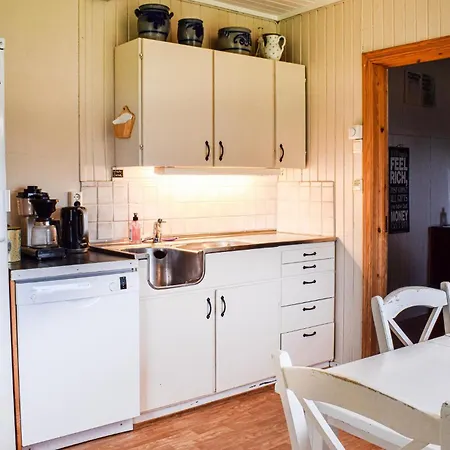 Stunning In Enebakk With Kitchen * Omberg